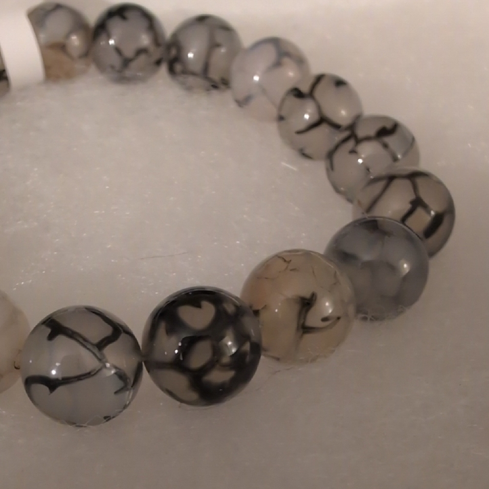 Handmade Dyed Rutilated Agate Stretch Bracelet - Picture 2 of 2